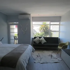 Oranjehof Apartment